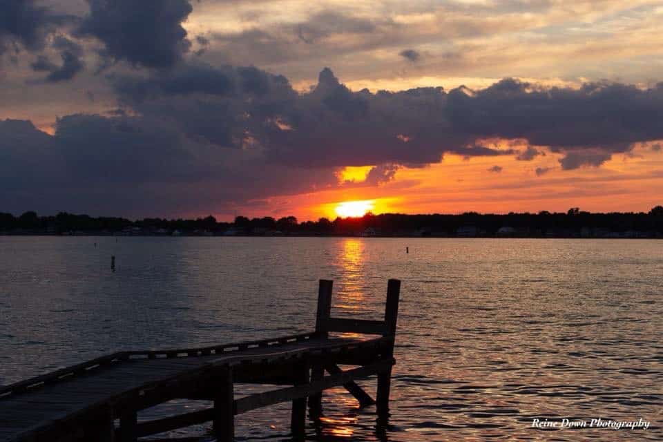 photography inspiration on a lake at sunset