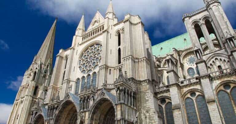 Christian Architecture: Ancient Roots to Modern Marvels
